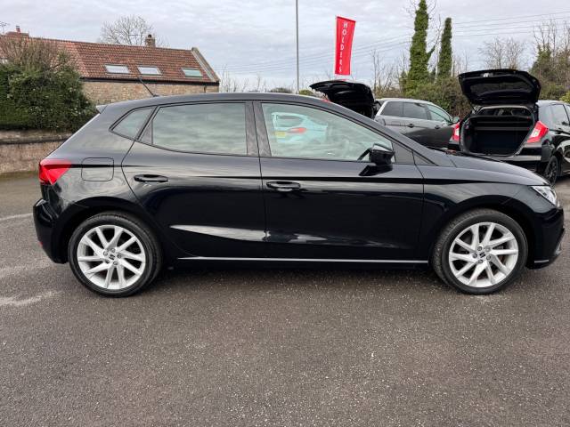 2022 SEAT Ibiza 1.0 IBIZA FR TSI